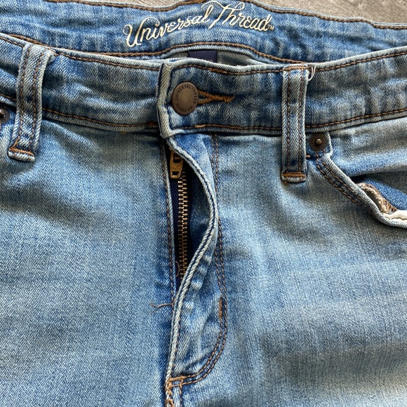 Women’s universal thread jeans - Picture 9 of 12